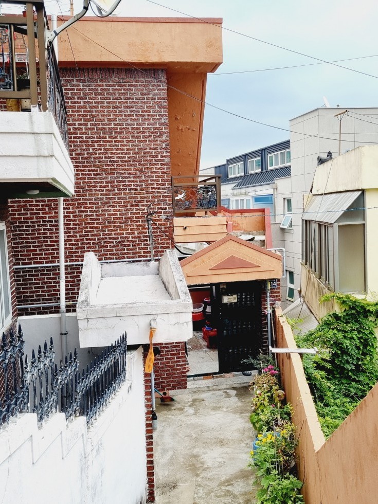 경남 진주시 상봉동 749-14 ♪상봉동 경진고등학교 입구♪ 2층 주택 입지 좋은 자리 주택 강추 매물~~ 매매 매물번호 14731 사진 10
