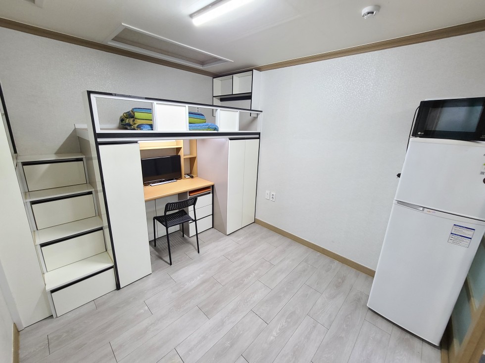경남 진주시 칠암동 504-21 T 공부하기 최적화된 칠암동 신축 원룸!! 몸만 들어오세요~ 월세 매물번호 14279 사진 3