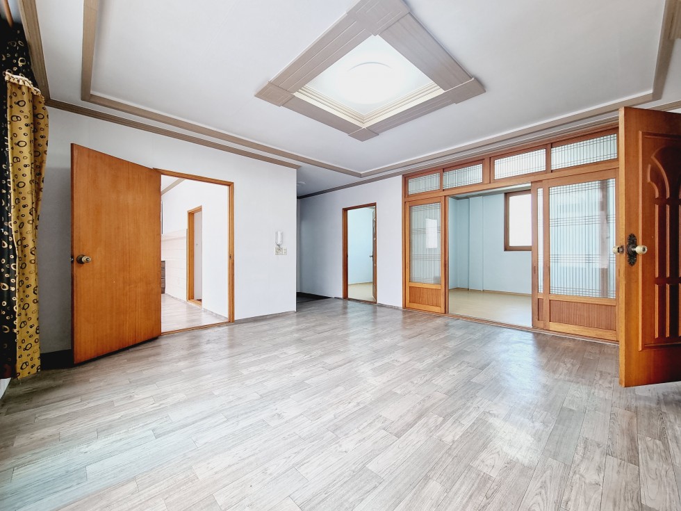 경남 진주시 상봉동 1011-1 H §리모델링 단독세대§상봉동 2층단독세대 전세 쓰리룸 전월세 매물번호 14463 사진 3
