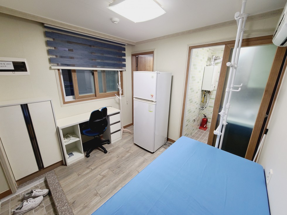 경남 진주시 주약동 T ▶주약동 원룸◀ 맥세권 풀옵션 깔끔한 원룸 월세 매물번호 15300 사진 1