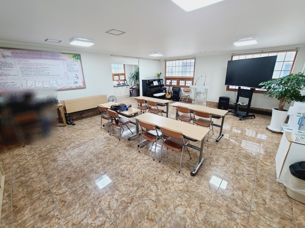 경남 진주시 가좌동 경상대 정문 가까운 1층 상가 임대 T 월세 매물번호 16081 사진 2